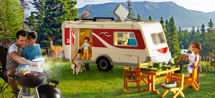 Psychiatrie fusie Weggegooid Kind vermaakt zich het best op de camping, volgens vakantieonderzoek van  Playmobil - Kids en Jongeren Marketing blog